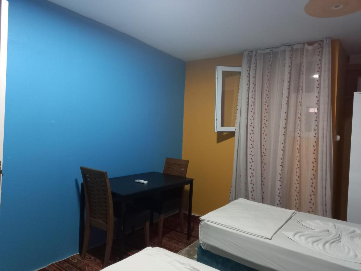 Istanbul Harmony Hostel Esterno foto